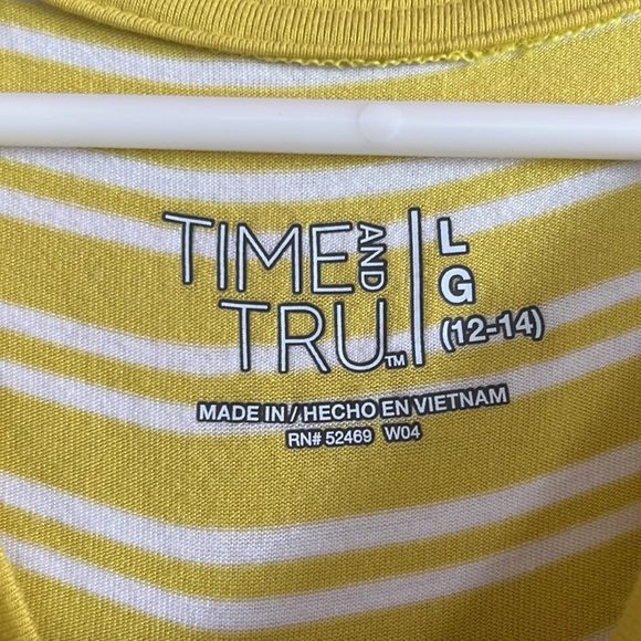 Time and Tru sleeveless knit dress with pockets - Neon citrus stripes. - Picture 3 of 4